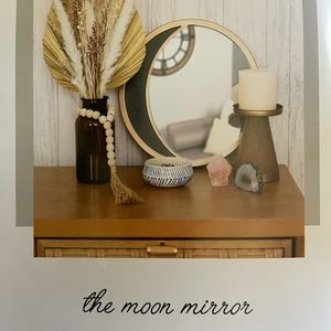 Decocrated Moon Mirror